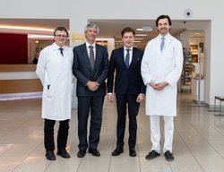 Prim. Univ. Prof. Dr. Reinhold Függer, Prof. Dr. Robert Langer, Prof. Dr. med. Bruno Meiser, Prim. Priv.-Doz. Dr. Daniel Cejka 