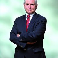 Dr. Erhard Prugger Herr Erhard Prugger
