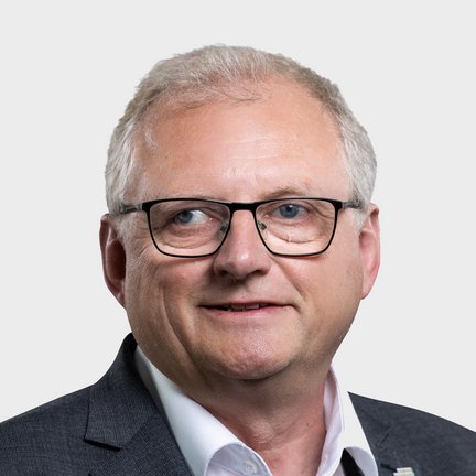 Verwaltungsdirektor Dipl. KH-BW Hermann Ganhör