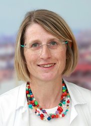 OÄ Dr.in Regina Steringer-Mascherbauer 